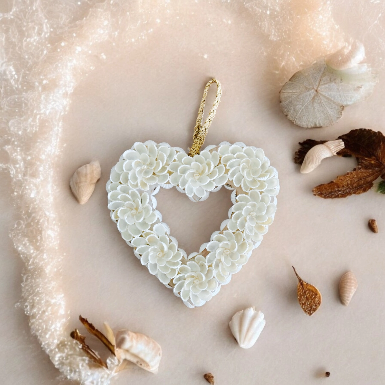 Bali Home - handgefertigte Accessoires - Deko in Herzform