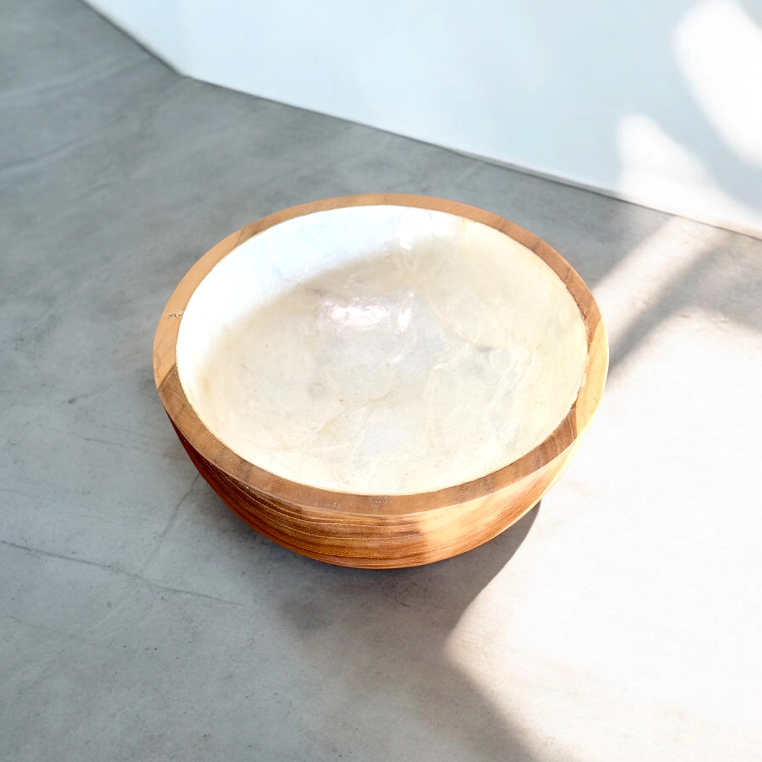 Bali Home - handgefertigte Accessoires - runde Dekoschale