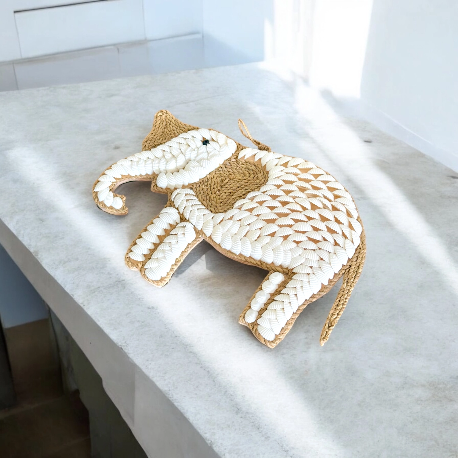 Bali Home - handgefertigte Accessoires - Deko-Elefant